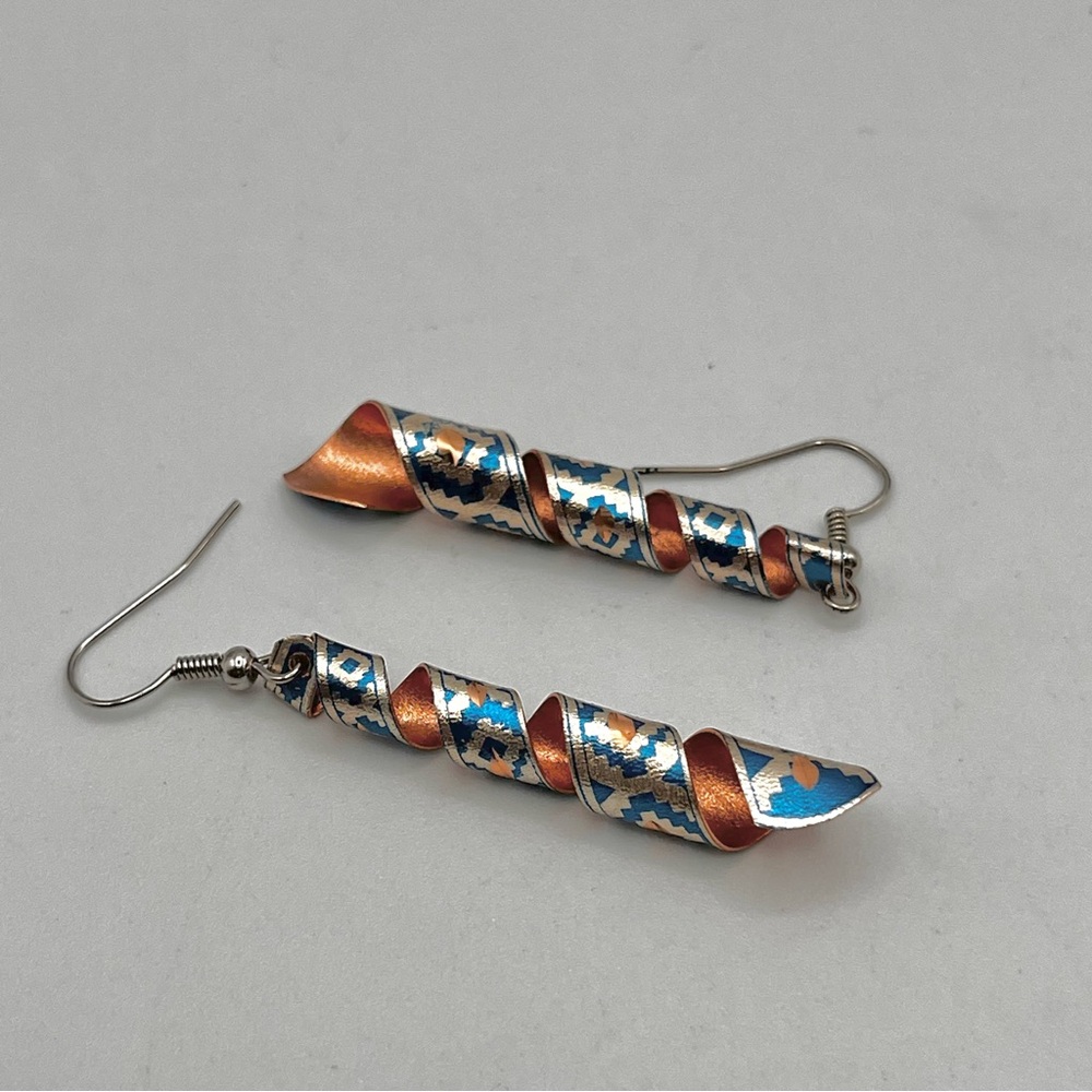 ***NEW** BLUE COPPER ARTISAN TWISTED EARRINGS